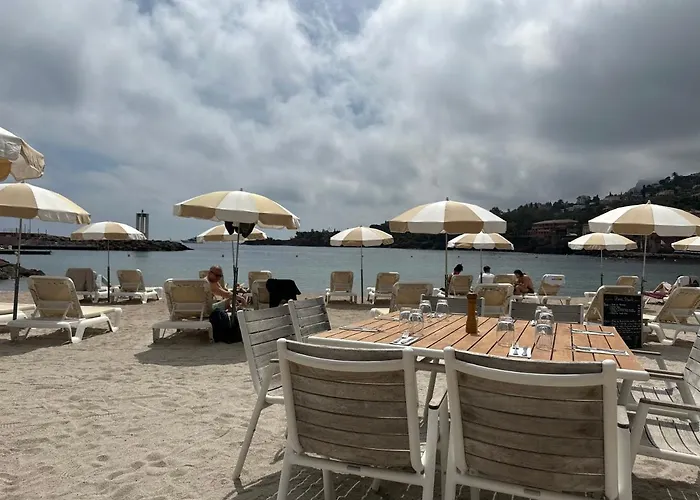 Vue Mer Et Sur La Baie De Cannes Piscine 450M2 Randonnee Vtt Au Pied De L Esterel